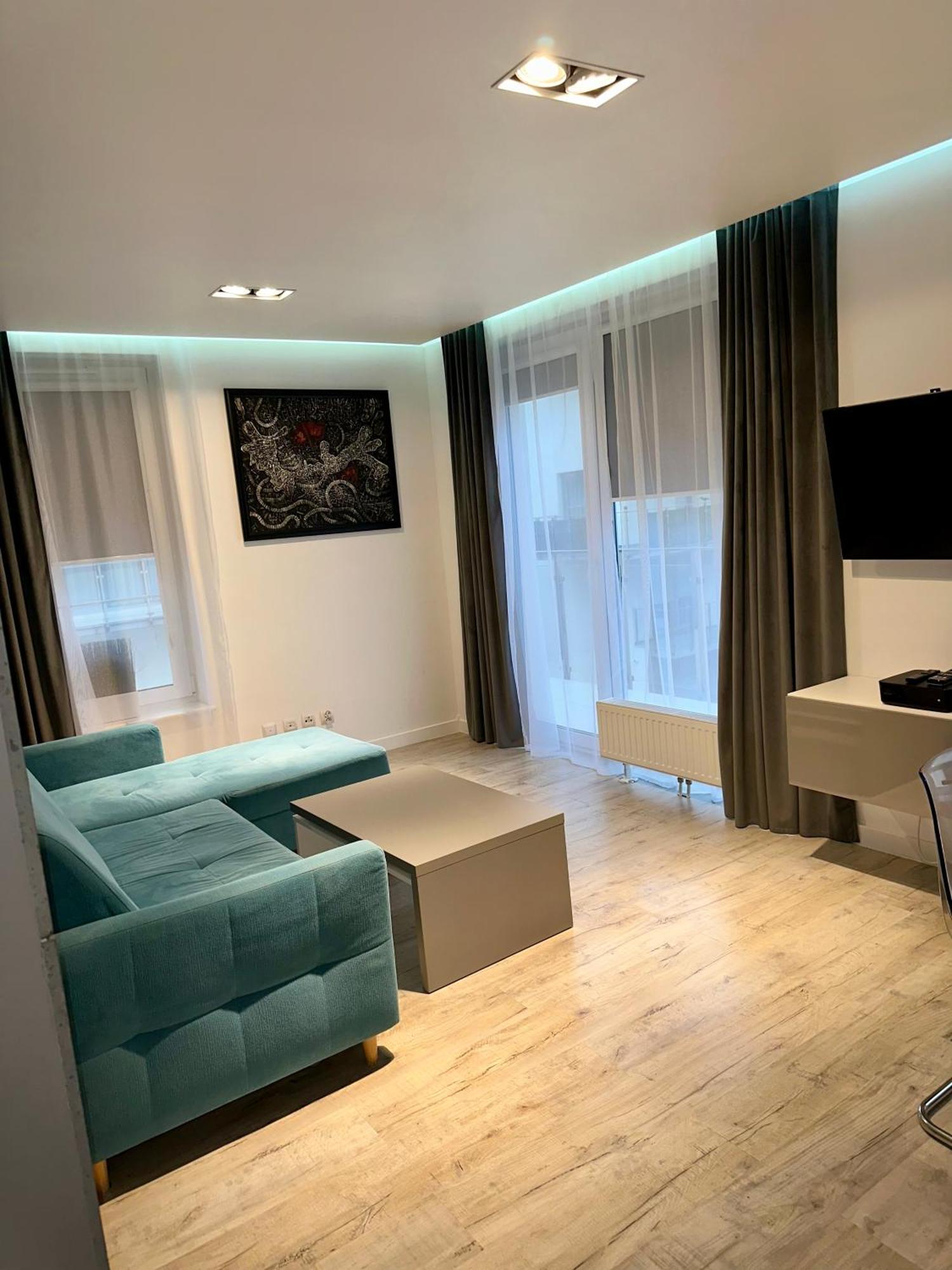 Apartament Shadow Grey Kolobrzeg Bagian luar foto