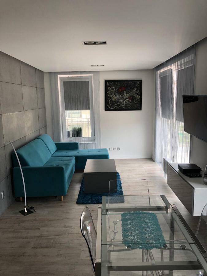 Apartament Shadow Grey Kolobrzeg Bagian luar foto